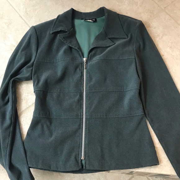 BOSS LADY!! Skirt Set with Long Sleeves Front Zip Top and with Back Zip Skirt - Picture 5 of 8